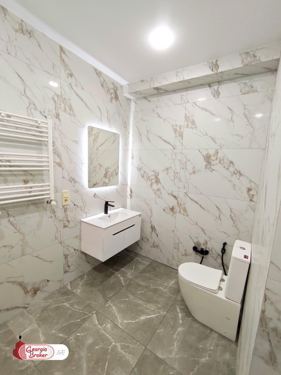 продается квартира с новым ремонтом 2-комнаты